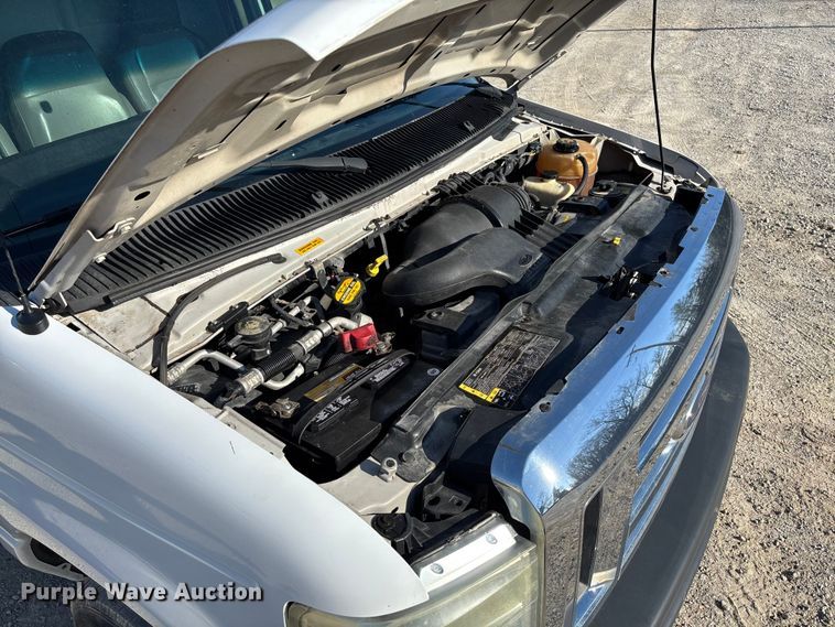 image for item FB3297 2011 Ford E450 flatbed van