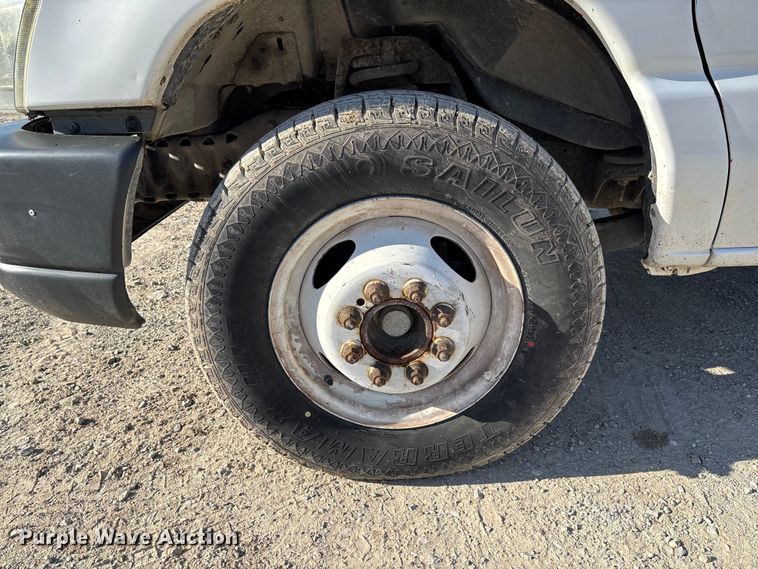 image for item FB3297 2011 Ford E450 flatbed van