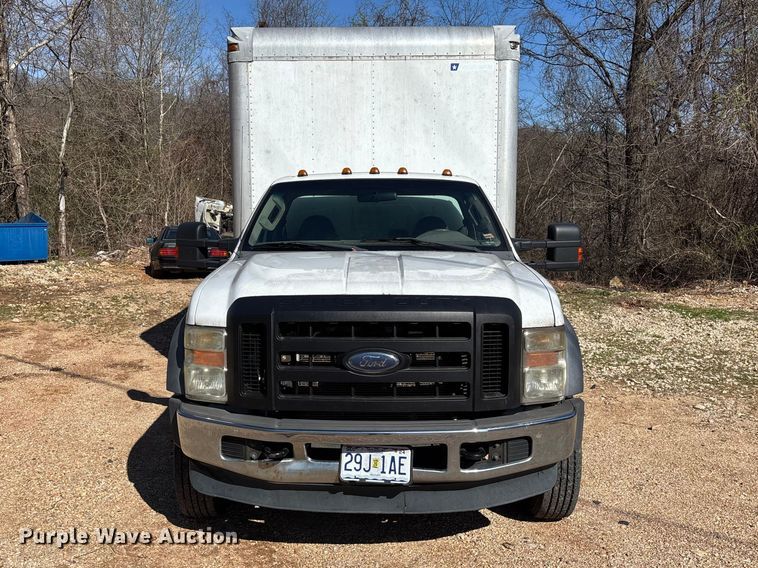 image for item FB3321 2009 Ford F550 box truck