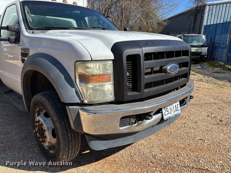 image for item FB3321 2009 Ford F550 box truck