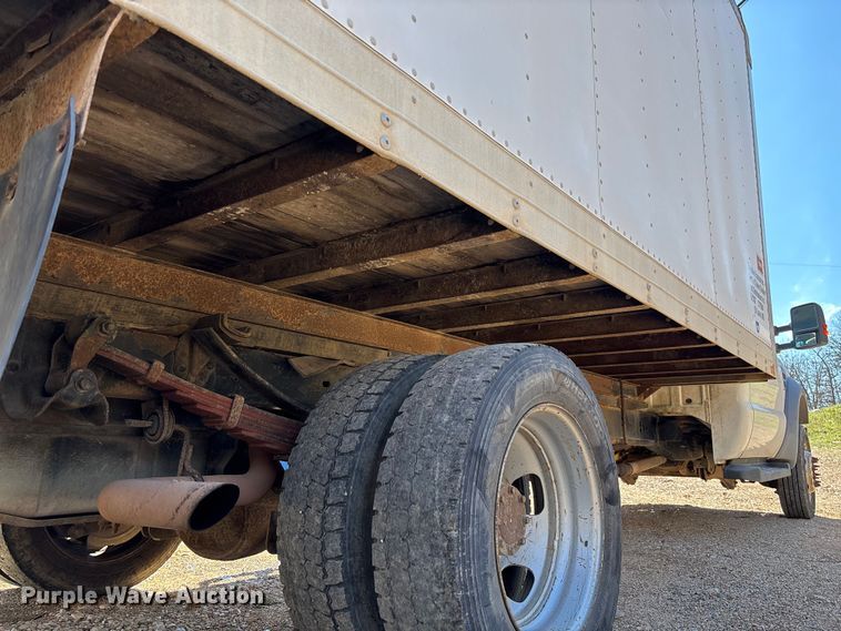 image for item FB3321 2009 Ford F550 box truck