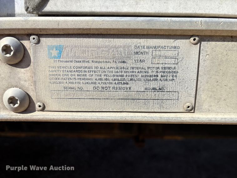 image for item FB3321 2009 Ford F550 box truck