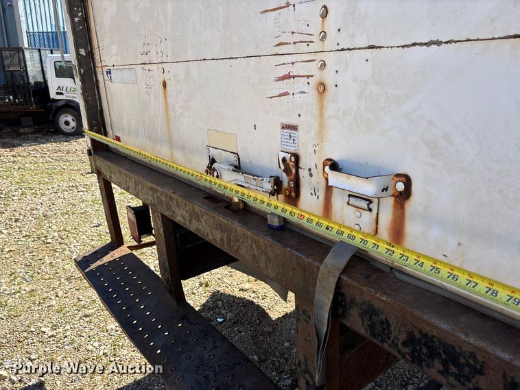 image for item FB3321 2009 Ford F550 box truck