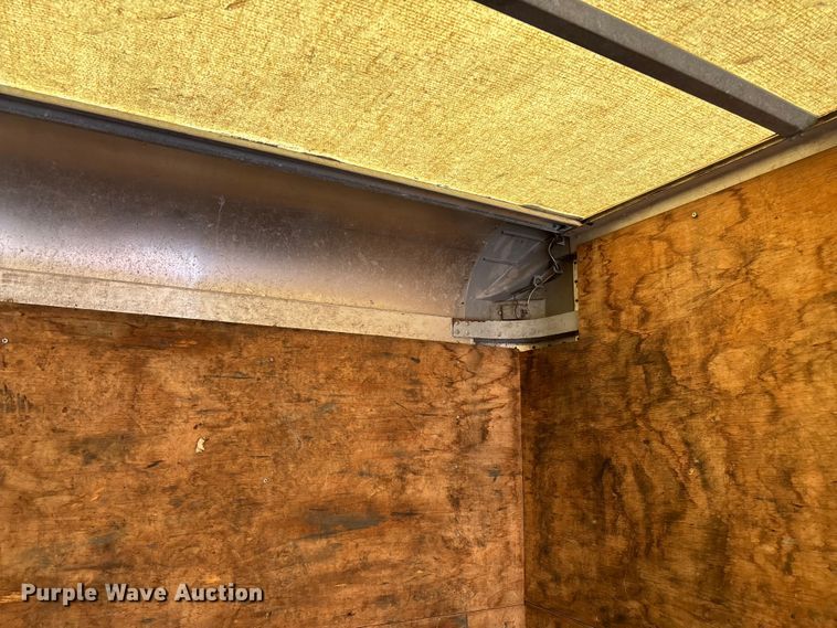 image for item FB3321 2009 Ford F550 box truck