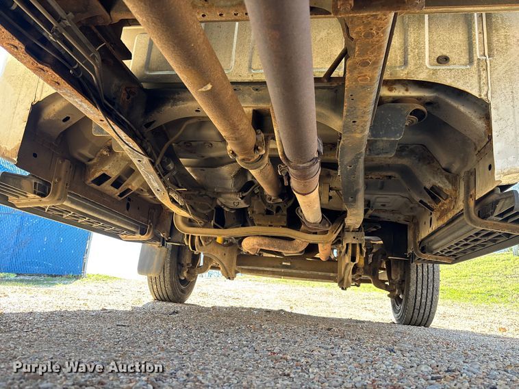 image for item FB3321 2009 Ford F550 box truck