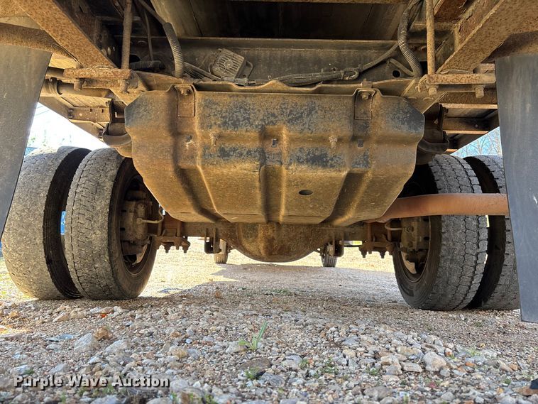 image for item FB3321 2009 Ford F550 box truck