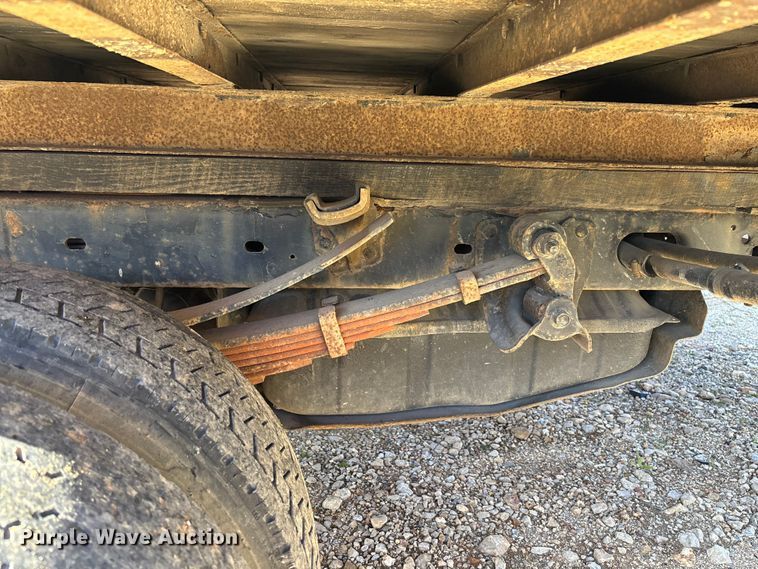 image for item FB3321 2009 Ford F550 box truck