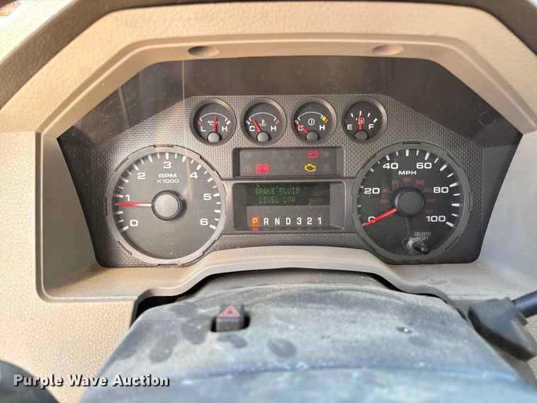 image for item FB3321 2009 Ford F550 box truck