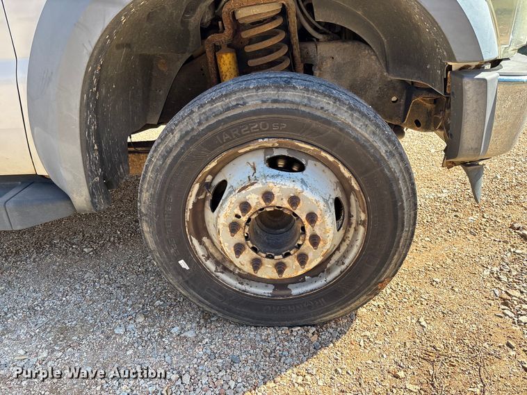 image for item FB3321 2009 Ford F550 box truck