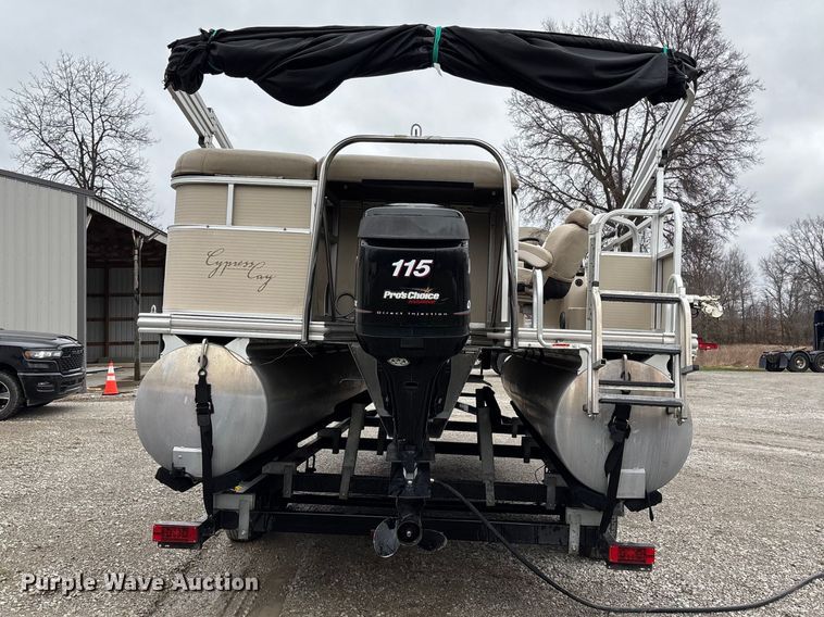 image for item FB3572 2008 Cypress cay  Cozumel 220 pontoon boat