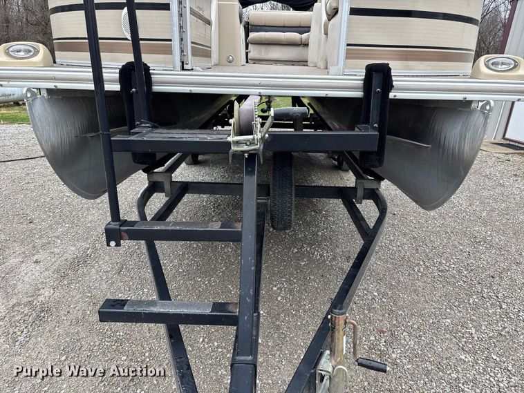 image for item FB3572 2008 Cypress cay  Cozumel 220 pontoon boat