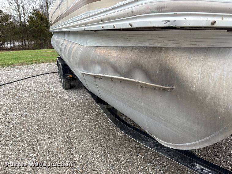 image for item FB3572 2008 Cypress cay  Cozumel 220 pontoon boat