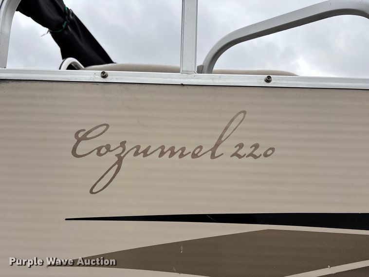 image for item FB3572 2008 Cypress cay  Cozumel 220 pontoon boat