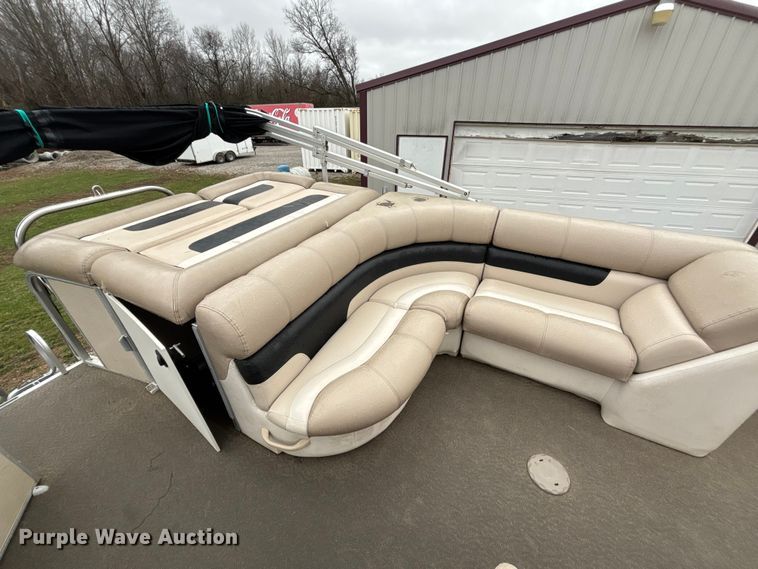 image for item FB3572 2008 Cypress cay  Cozumel 220 pontoon boat