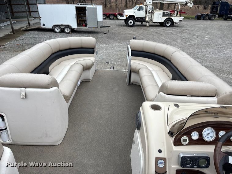 image for item FB3572 2008 Cypress cay  Cozumel 220 pontoon boat