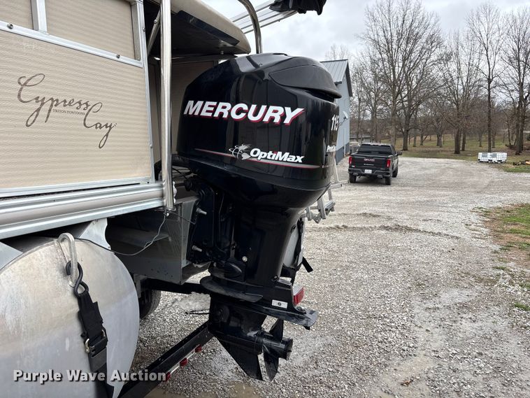 image for item FB3572 2008 Cypress cay  Cozumel 220 pontoon boat