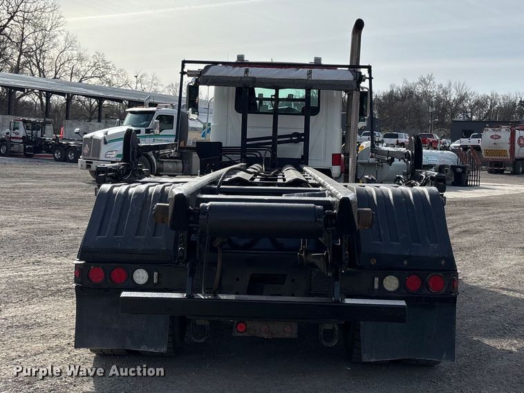 image for item FB3587 2015 Mack GU813 rollback truck