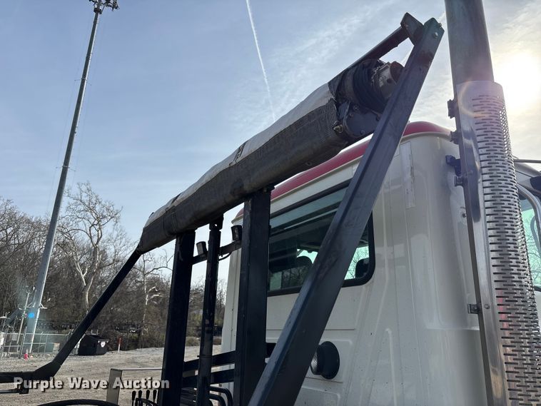 image for item FB3587 2015 Mack GU813 rollback truck