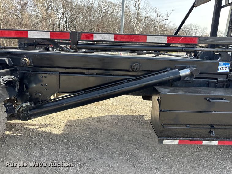 image for item FB3587 2015 Mack GU813 rollback truck