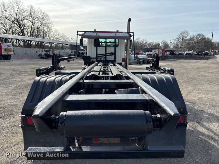 image for item FB3587 2015 Mack GU813 rollback truck