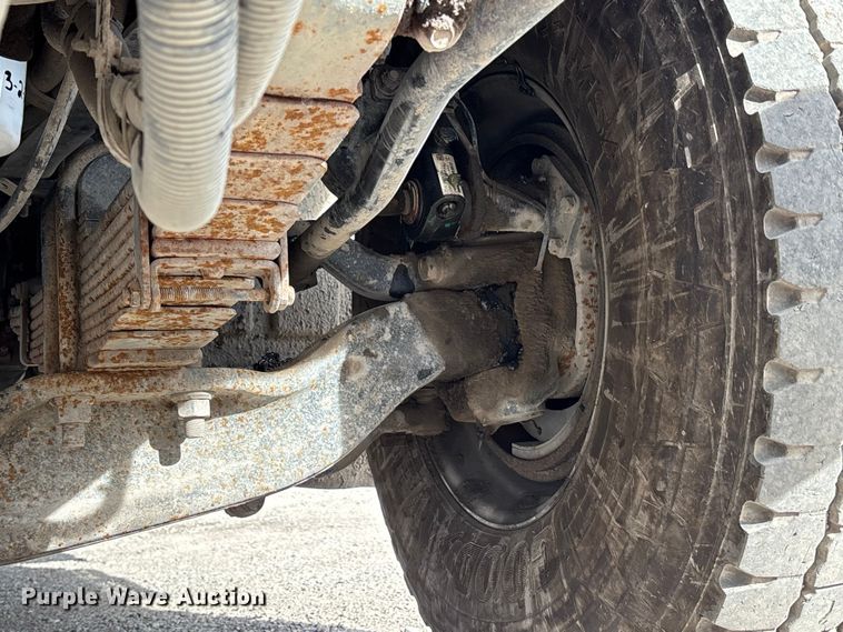 image for item FB3587 2015 Mack GU813 rollback truck