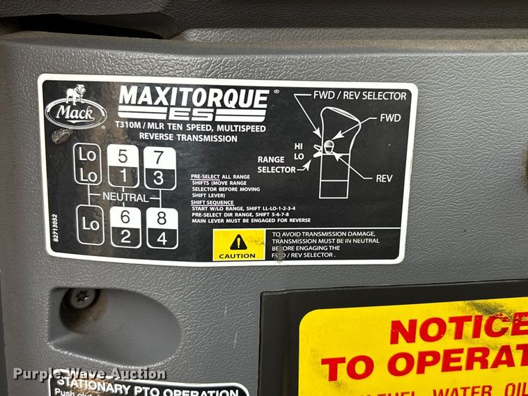 image for item FB3587 2015 Mack GU813 rollback truck