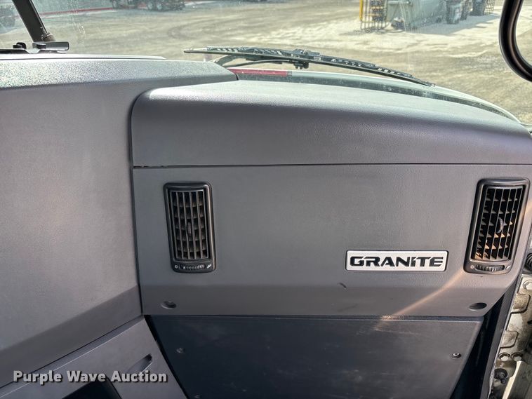 image for item FB3587 2015 Mack GU813 rollback truck