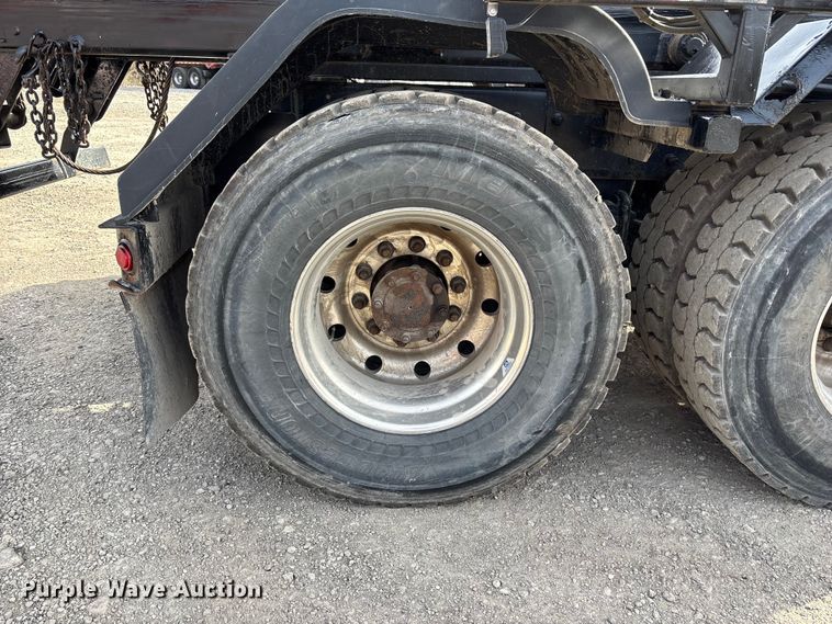 image for item FB3587 2015 Mack GU813 rollback truck