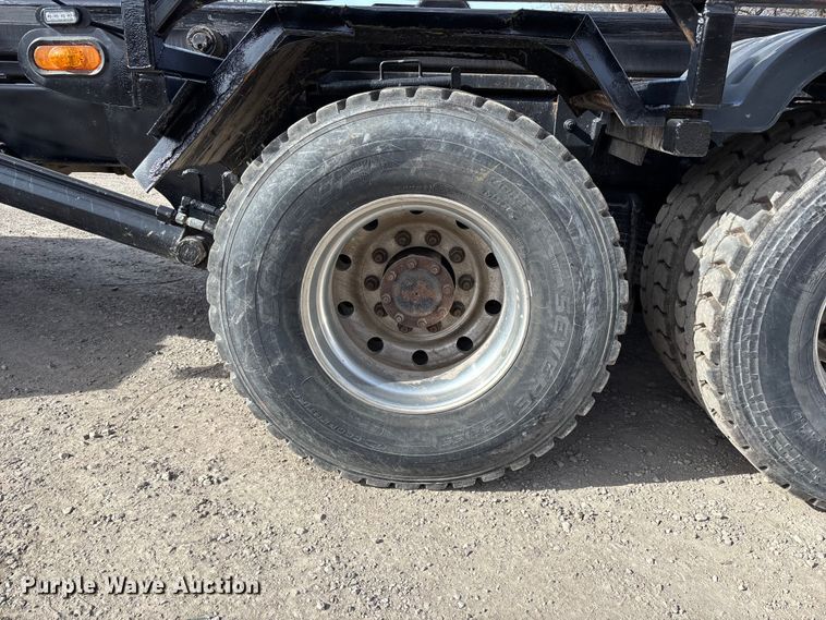 image for item FB3587 2015 Mack GU813 rollback truck