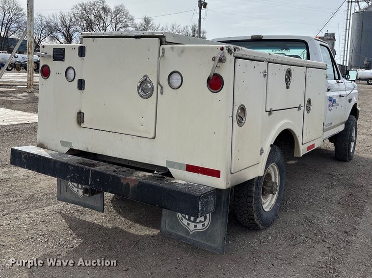 image for item FB3598 1993 Ford F350 XL utility bed pickup truck