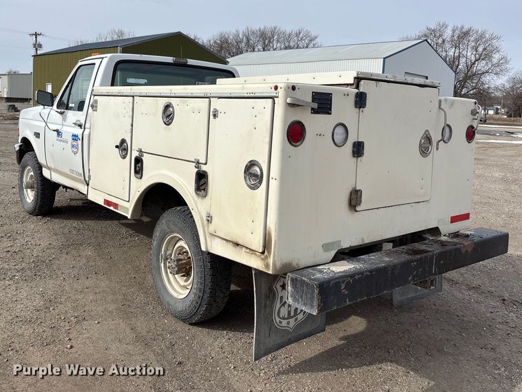 image for item FB3598 1993 Ford F350 XL utility bed pickup truck