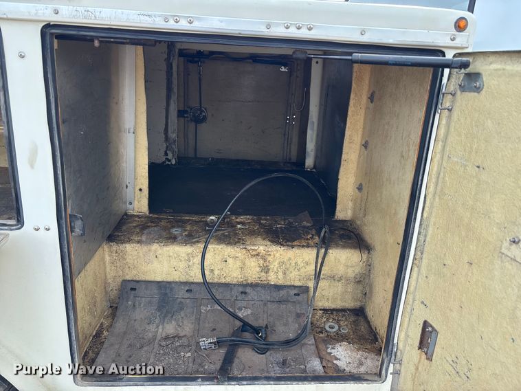 image for item FB3598 1993 Ford F350 XL utility bed pickup truck