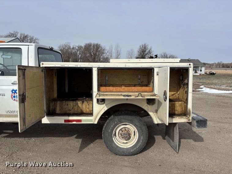 image for item FB3598 1993 Ford F350 XL utility bed pickup truck
