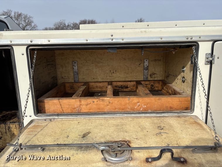 image for item FB3598 1993 Ford F350 XL utility bed pickup truck