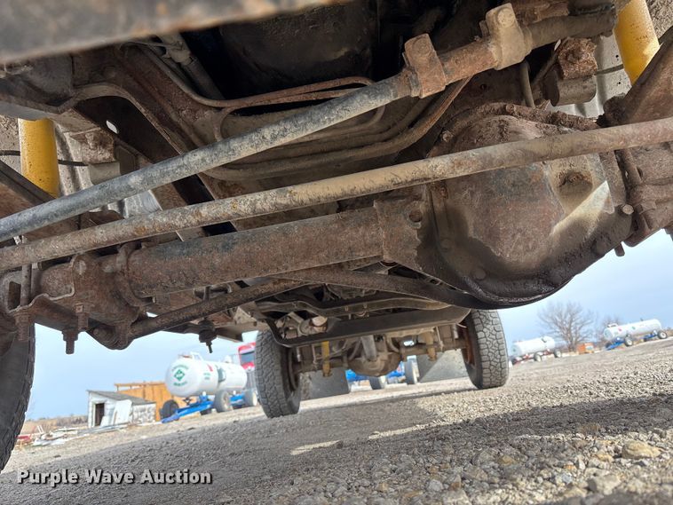 image for item FB3598 1993 Ford F350 XL utility bed pickup truck