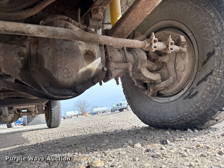 image for item FB3598 1993 Ford F350 XL utility bed pickup truck