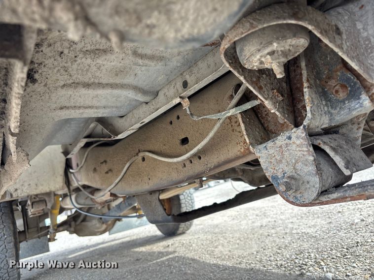 image for item FB3598 1993 Ford F350 XL utility bed pickup truck