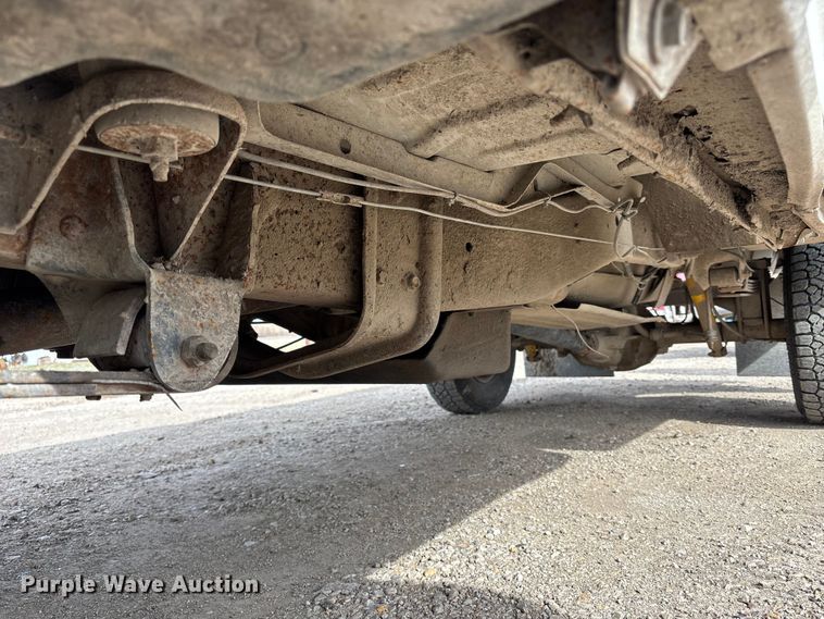 image for item FB3598 1993 Ford F350 XL utility bed pickup truck