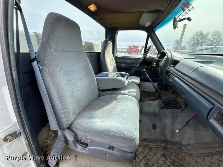 image for item FB3598 1993 Ford F350 XL utility bed pickup truck