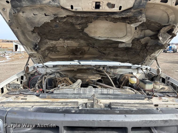 image for item FB3598 1993 Ford F350 XL utility bed pickup truck