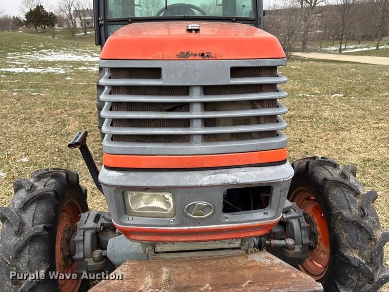 image for item FB3603 2006 Kubota M8200 HFWD tractor