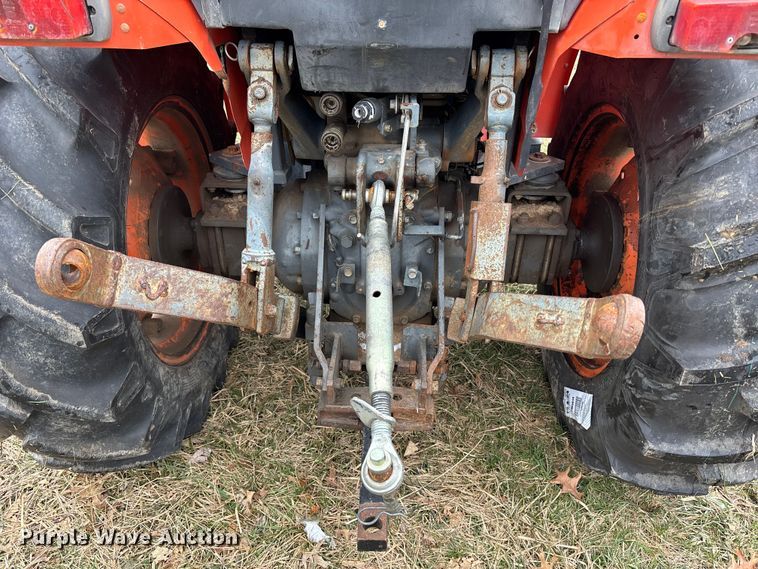 image for item FB3603 2006 Kubota M8200 HFWD tractor