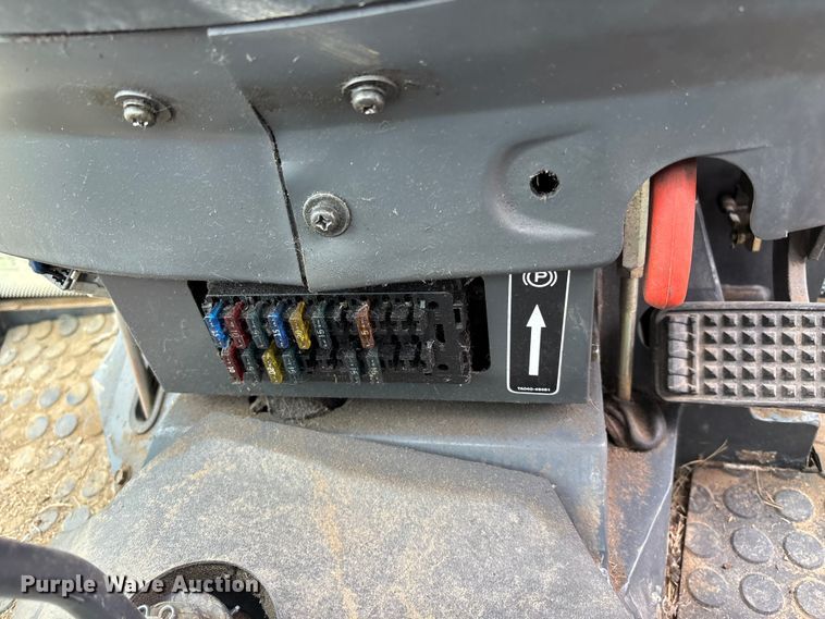 image for item FB3603 2006 Kubota M8200 HFWD tractor