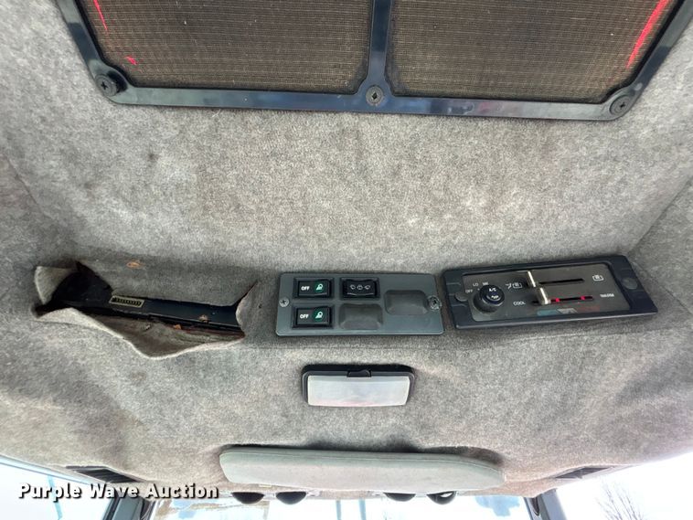 image for item FB3603 2006 Kubota M8200 HFWD tractor