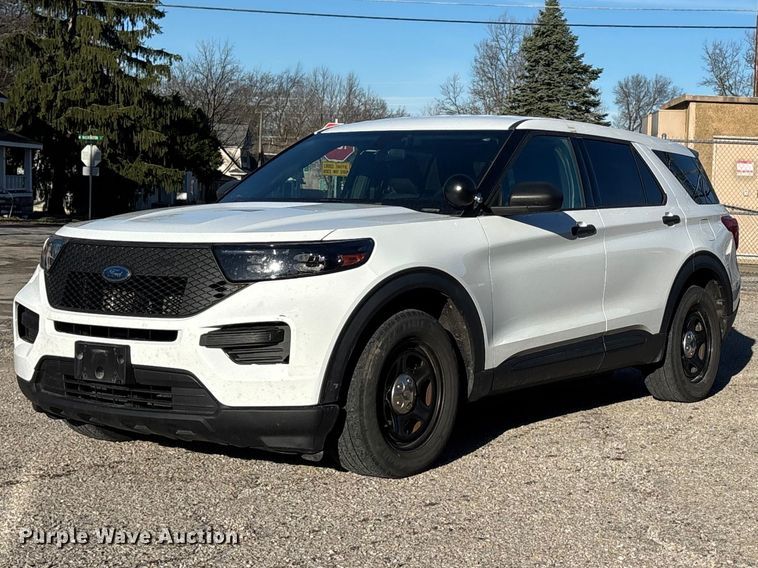 image for item FB3604 2020 Ford Explorer Police SUV
