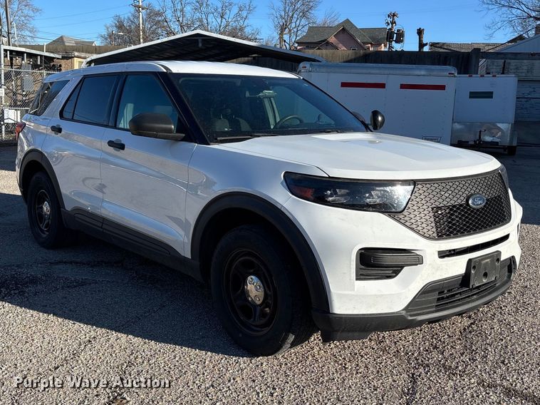 image for item FB3604 2020 Ford Explorer Police SUV