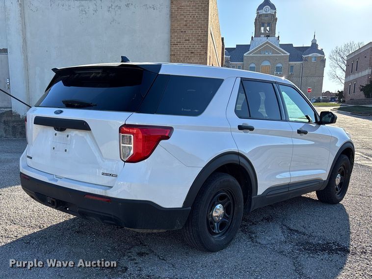 image for item FB3604 2020 Ford Explorer Police SUV