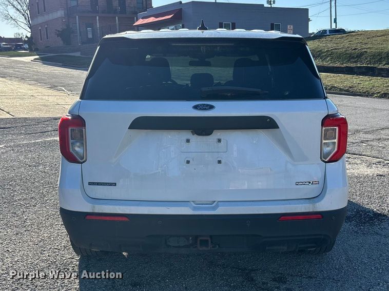 image for item FB3604 2020 Ford Explorer Police SUV