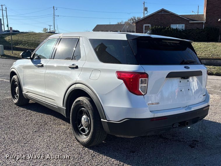 image for item FB3604 2020 Ford Explorer Police SUV