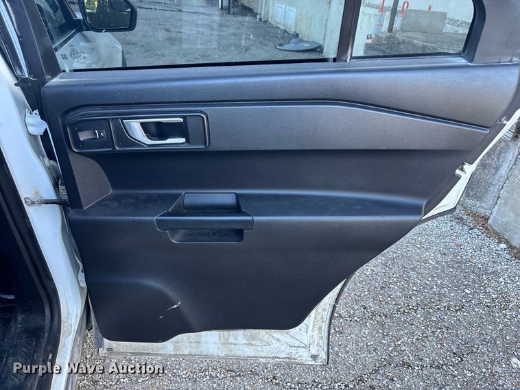 image for item FB3604 2020 Ford Explorer Police SUV